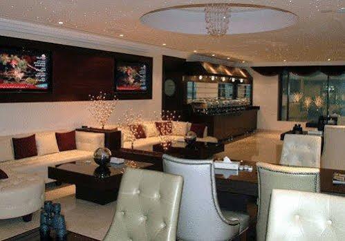 Mirage Suites Кувейт Экстерьер фото